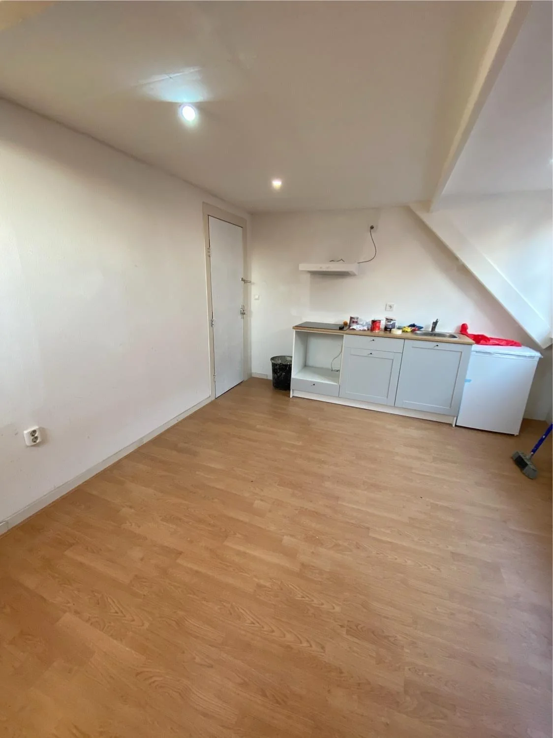 Foto van de Studio gelegen aan de Mathenesserweg in Rotterdam