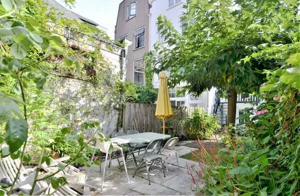 Foto van de Appartement gelegen aan de Maarten Jansz. Kosterstraat in Amsterdam