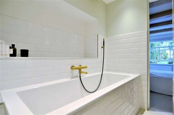 Foto van de Appartement gelegen aan de Maarten Jansz. Kosterstraat in Amsterdam