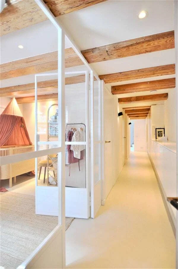 Foto van de Appartement gelegen aan de Maarten Jansz. Kosterstraat in Amsterdam