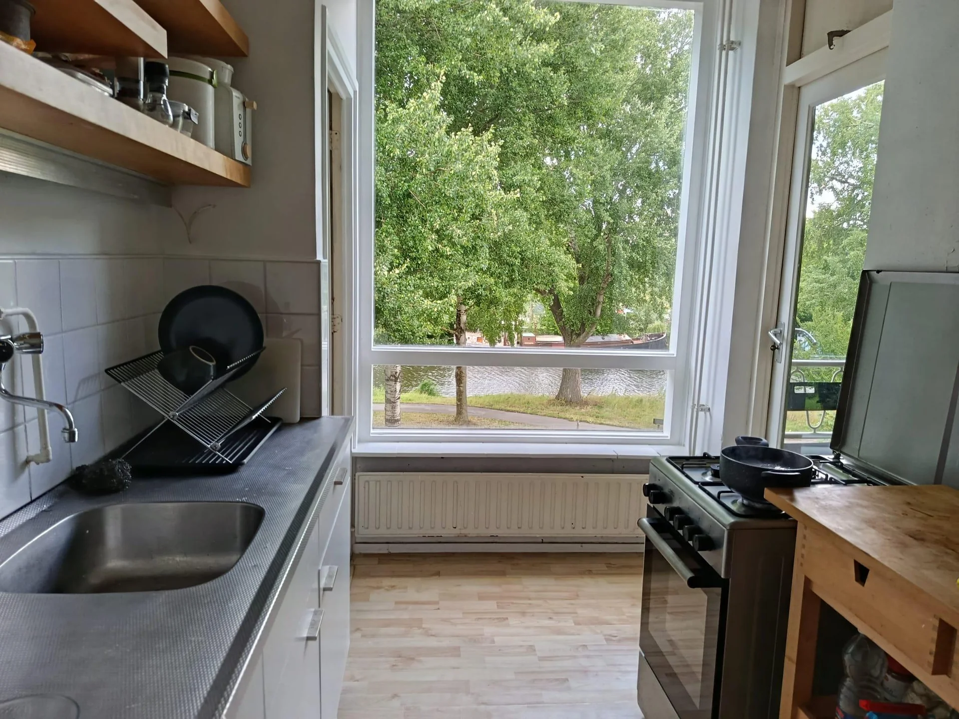 Foto van de Kamer gelegen aan de Vechtplantsoen in Utrecht
