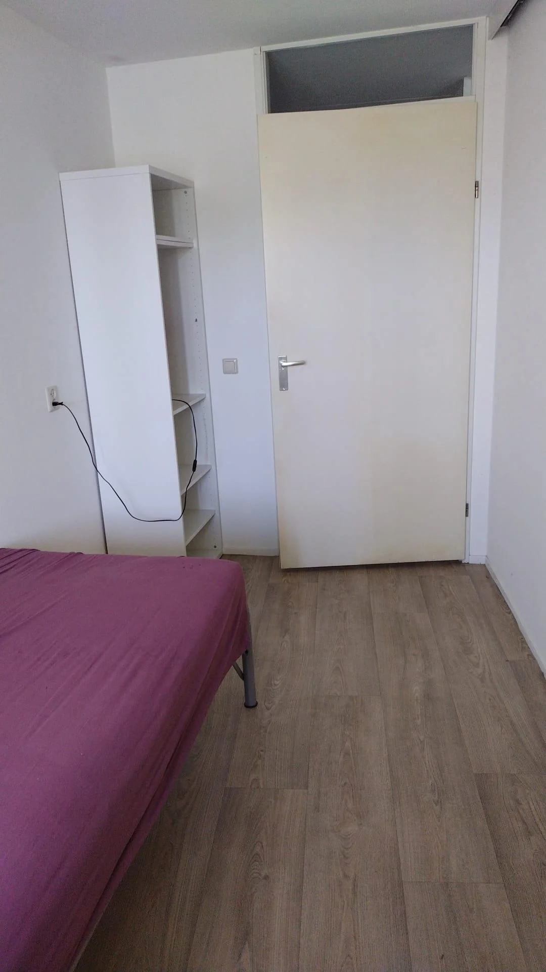 Foto van de Kamer gelegen aan de Varenhof in Rotterdam