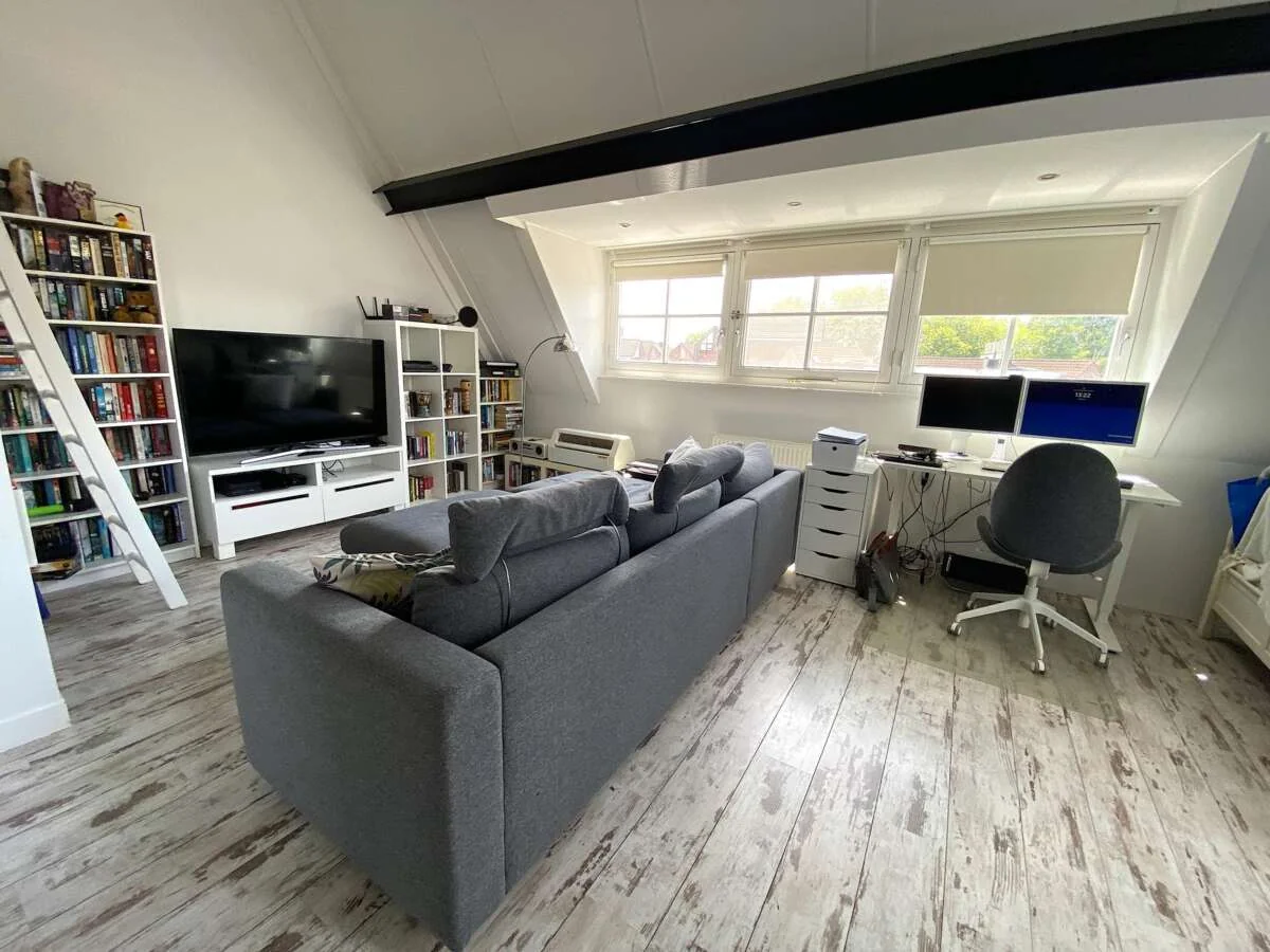 Foto van de Appartement gelegen aan de Badlaan in Amstelveen