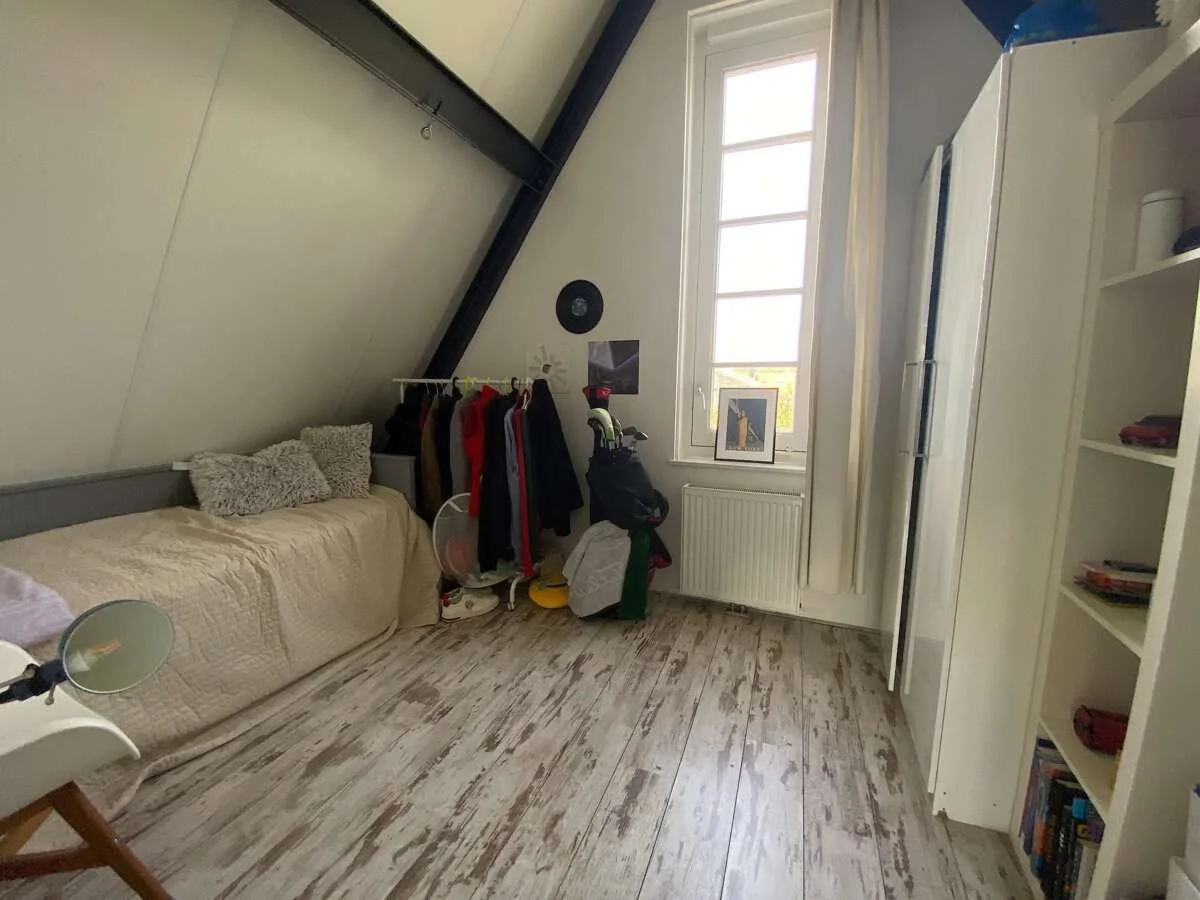 Foto van de Appartement gelegen aan de Badlaan in Amstelveen