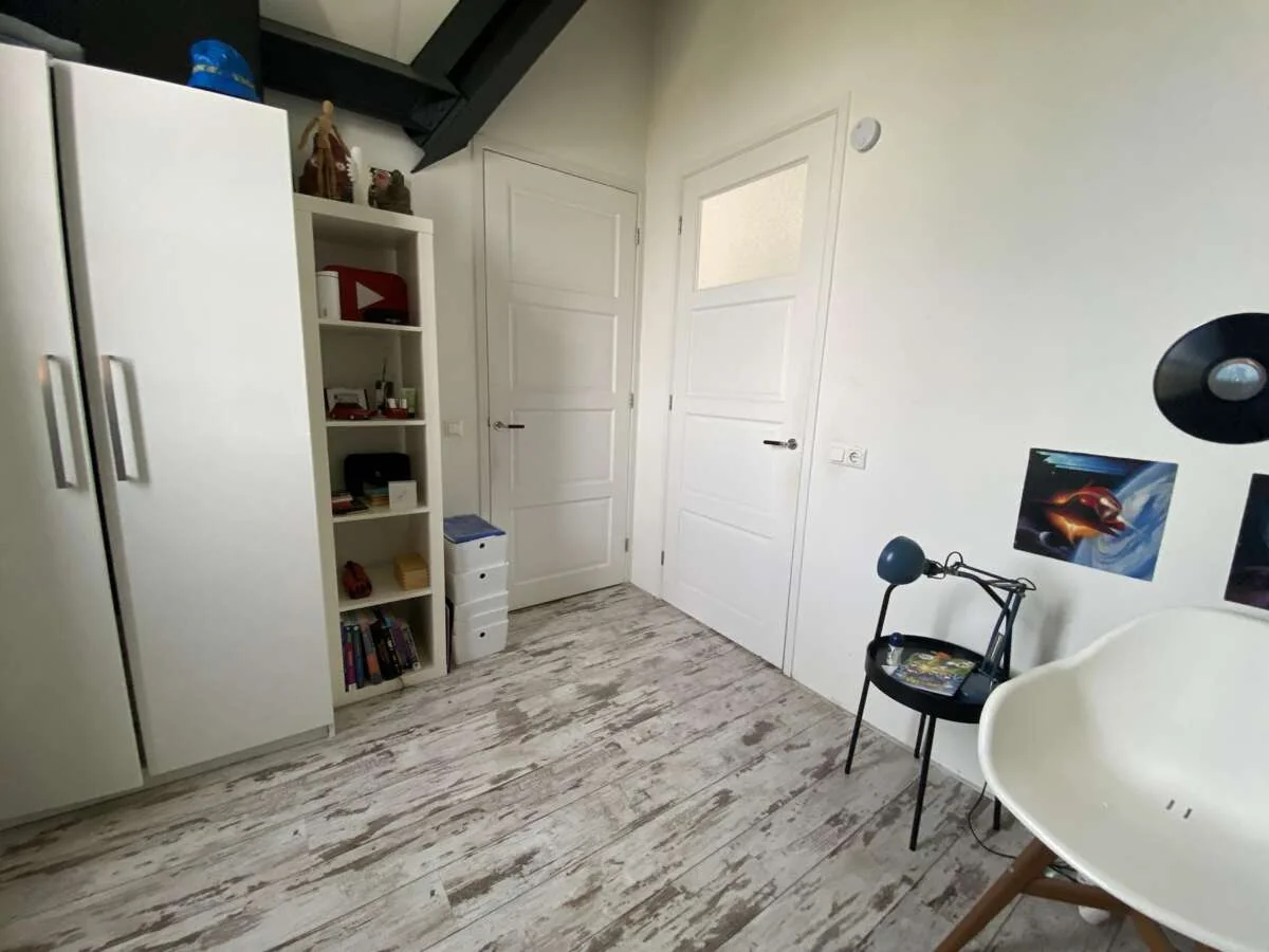 Foto van de Appartement gelegen aan de Badlaan in Amstelveen