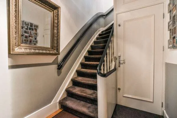Foto van de Appartement gelegen aan de Jacob van Lennepkade in Amsterdam