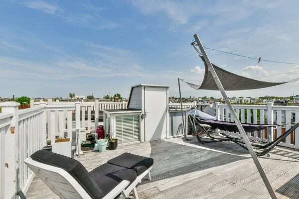 Foto van de Appartement gelegen aan de Jacob van Lennepkade in Amsterdam
