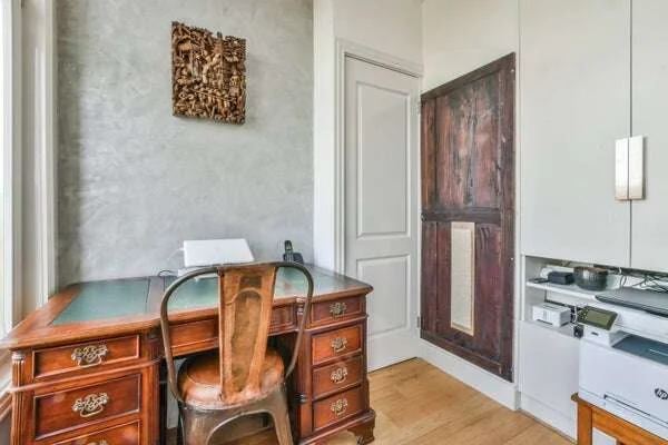 Foto van de Appartement gelegen aan de Jacob van Lennepkade in Amsterdam