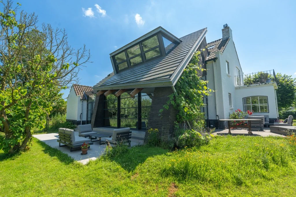 Foto van de Appartement gelegen aan de Haarlemmertrekvaart in Oegstgeest