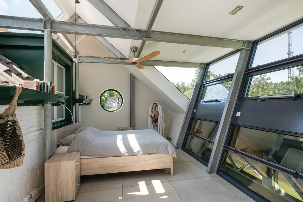 Foto van de Appartement gelegen aan de Haarlemmertrekvaart in Oegstgeest