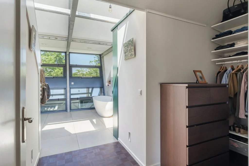 Foto van de Appartement gelegen aan de Haarlemmertrekvaart in Oegstgeest