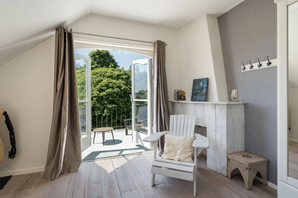 Foto van de Appartement gelegen aan de Haarlemmertrekvaart in Oegstgeest
