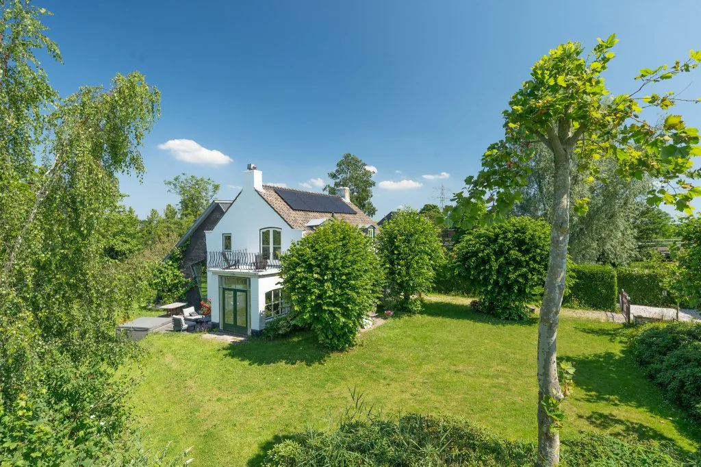 Foto van de Appartement gelegen aan de Haarlemmertrekvaart in Oegstgeest