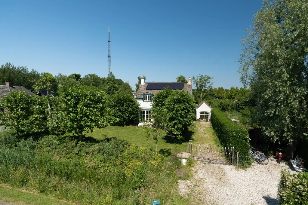Foto van de Appartement gelegen aan de Haarlemmertrekvaart in Oegstgeest