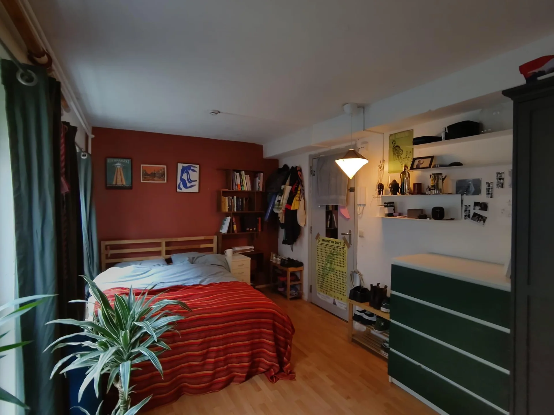 Foto van de Kamer gelegen aan de Koornmarkt in Delft