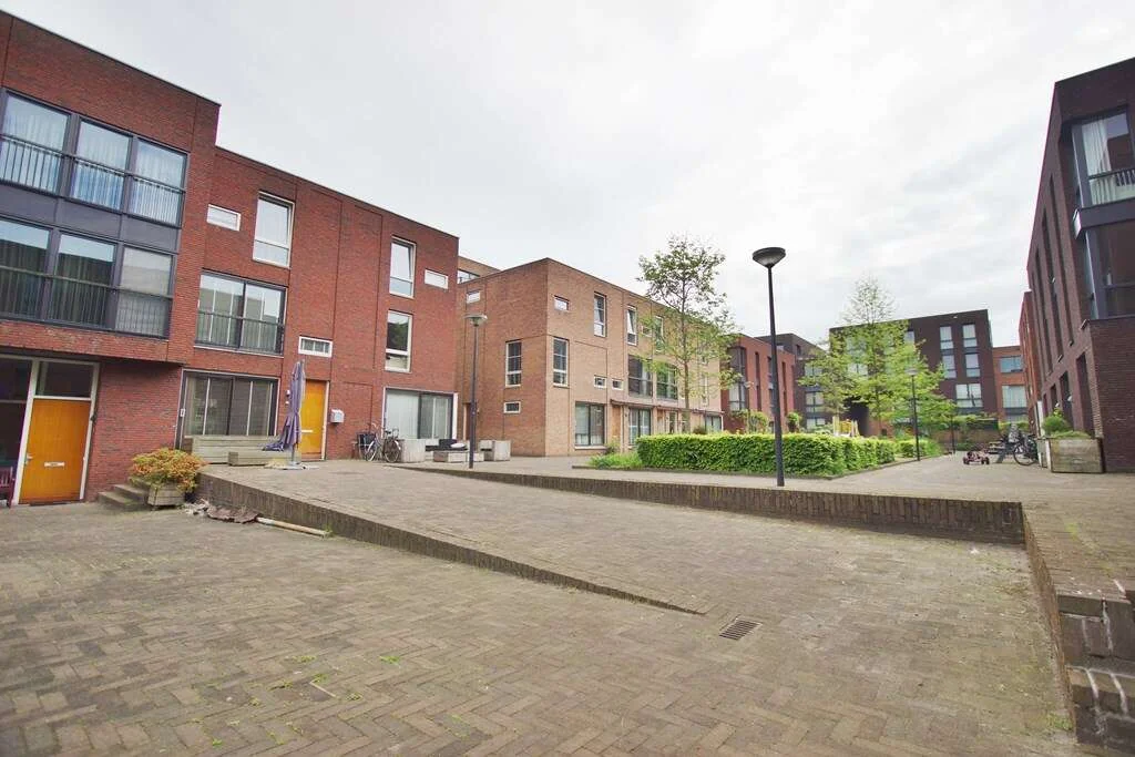 Foto van de Appartement gelegen aan de Nicolaas Hennemanhof in Amsterdam
