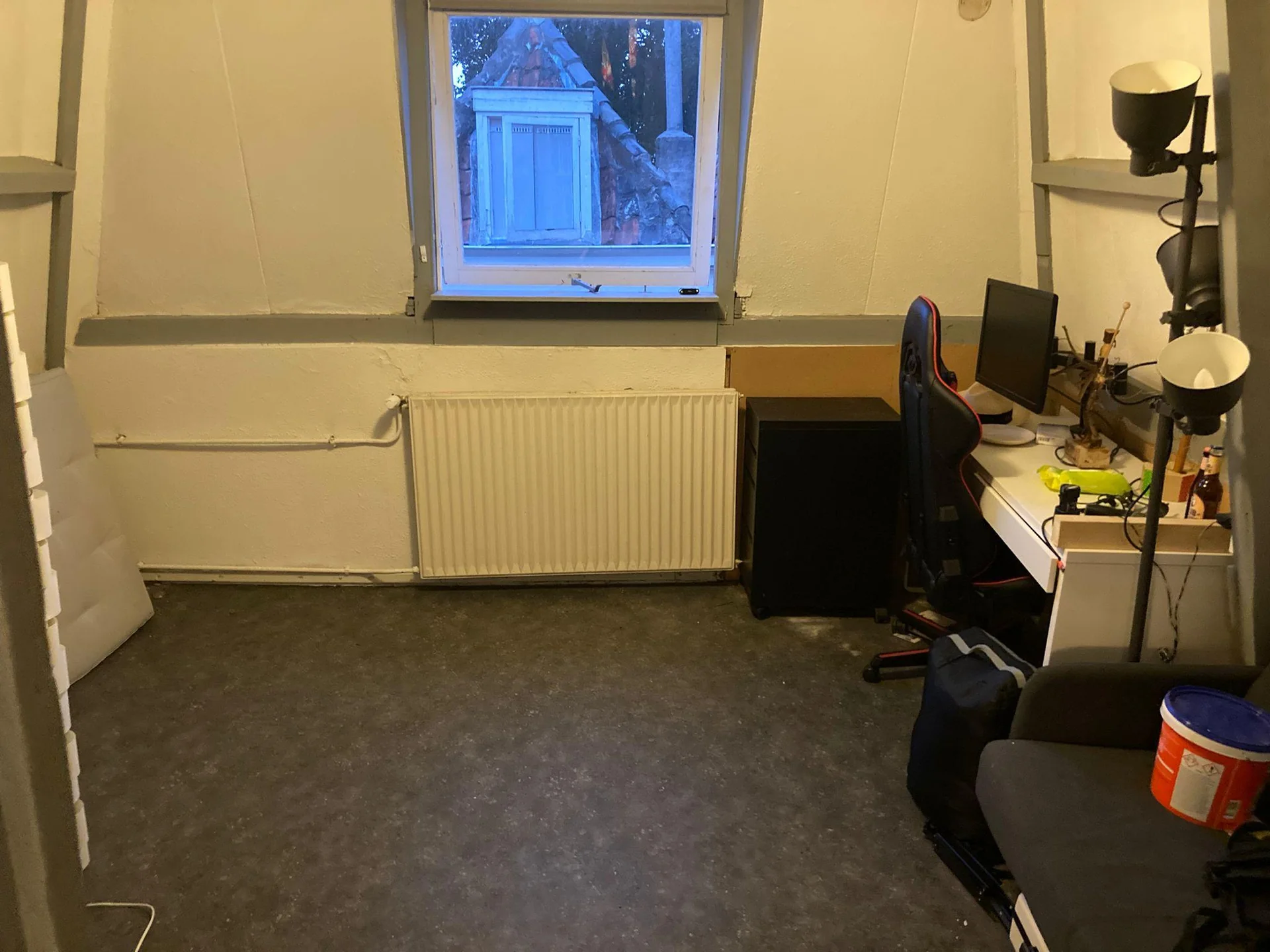 Foto van de Kamer gelegen aan de Janvossensteeg in Leiden