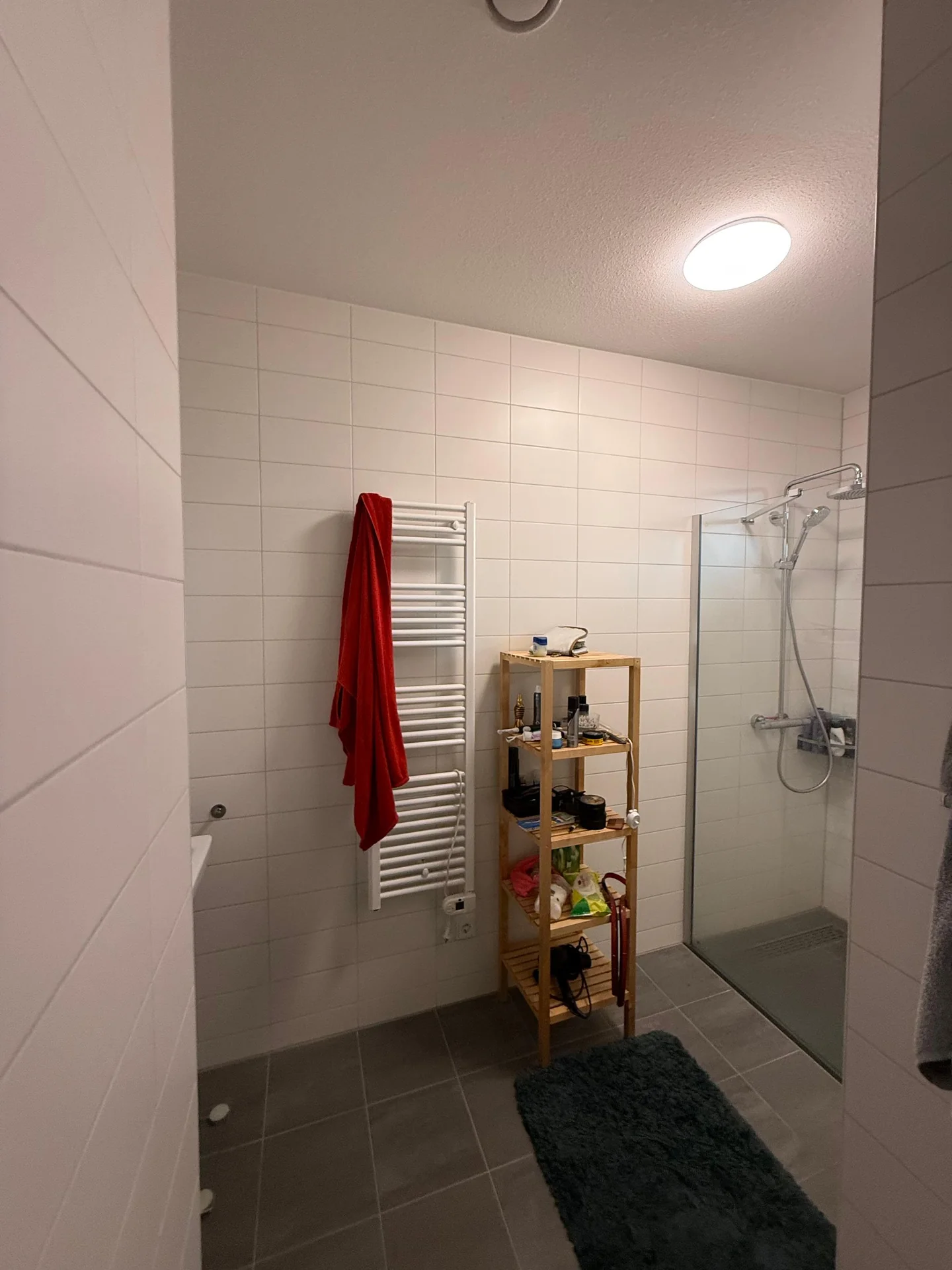 Foto van de Kamer gelegen aan de Roentgenstraat in Rotterdam