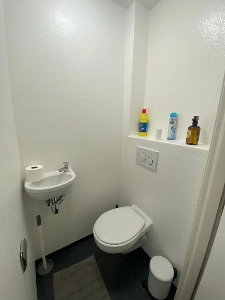 Foto van de Kamer gelegen aan de Nieuwe Ebbingestraat in Groningen