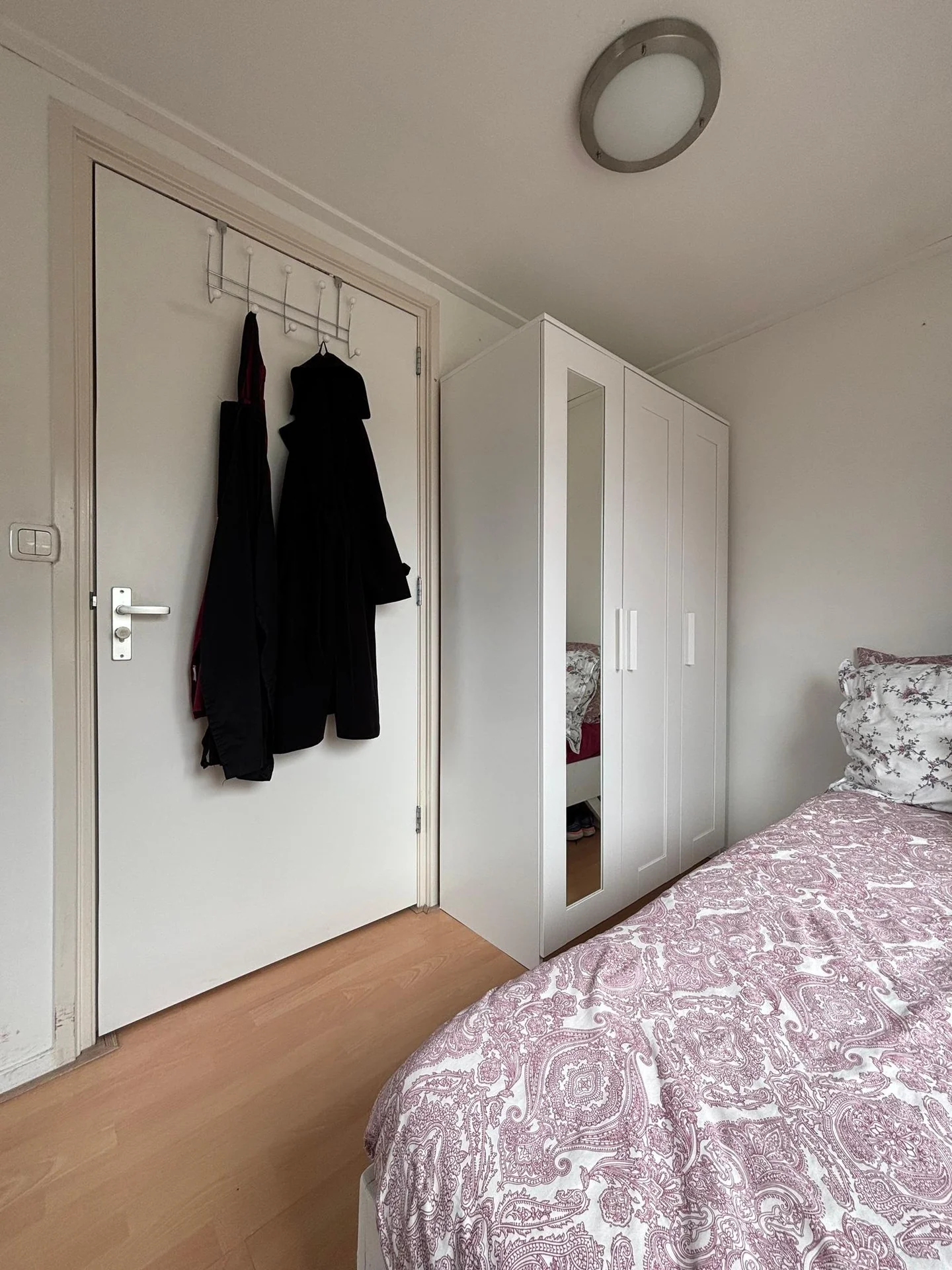 Foto van de Kamer gelegen aan de Oosterhamrikkade in Groningen