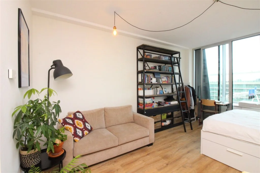 Foto van de Appartement gelegen aan de Bos en Lommerplantsoen in Amsterdam