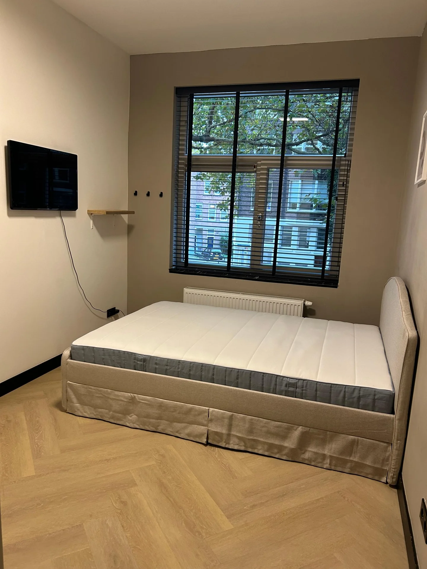 Foto van de Kamer gelegen aan de Van Cittersstraat in Rotterdam