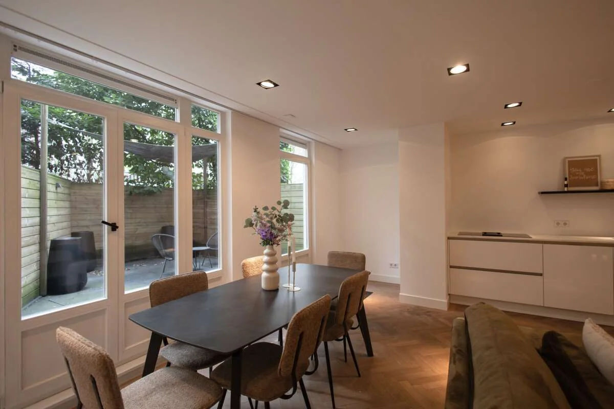 Foto van de Appartement gelegen aan de Van Eeghenstraat in Amsterdam