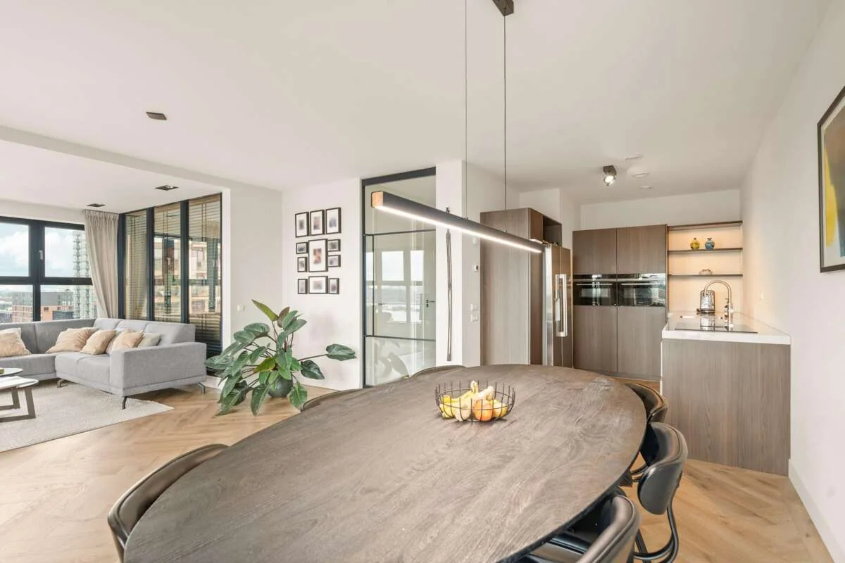 Foto van de Appartement gelegen aan de Hellingstraat in Amsterdam