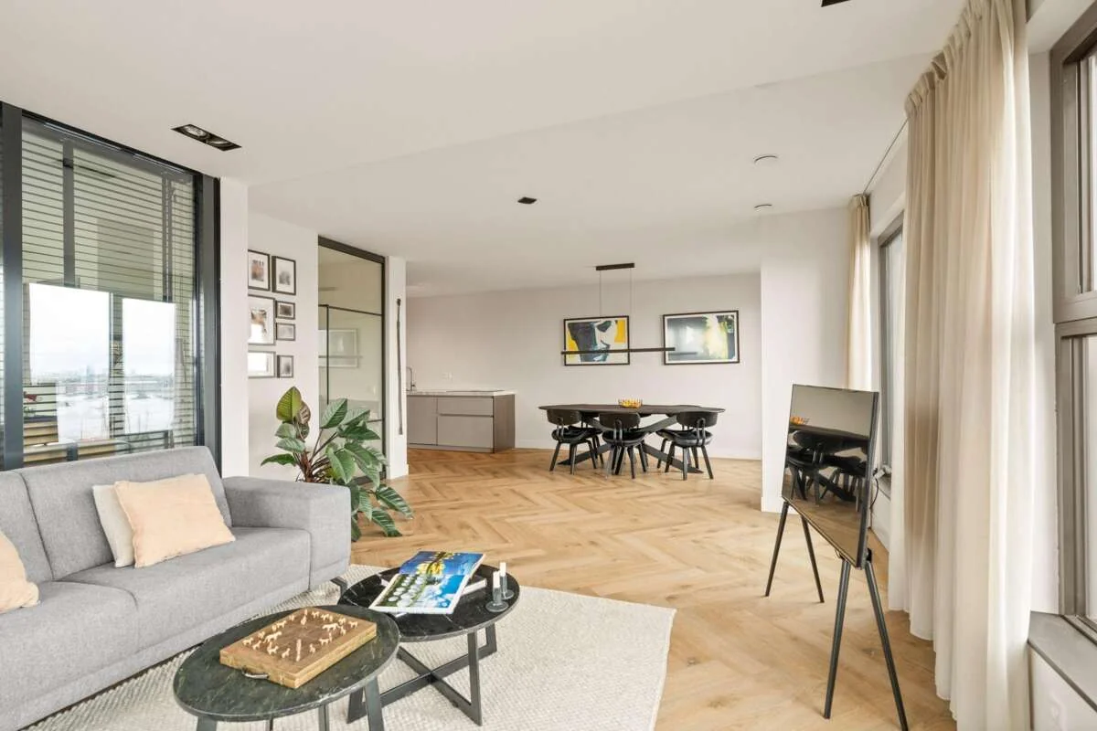 Foto van de Appartement gelegen aan de Hellingstraat in Amsterdam