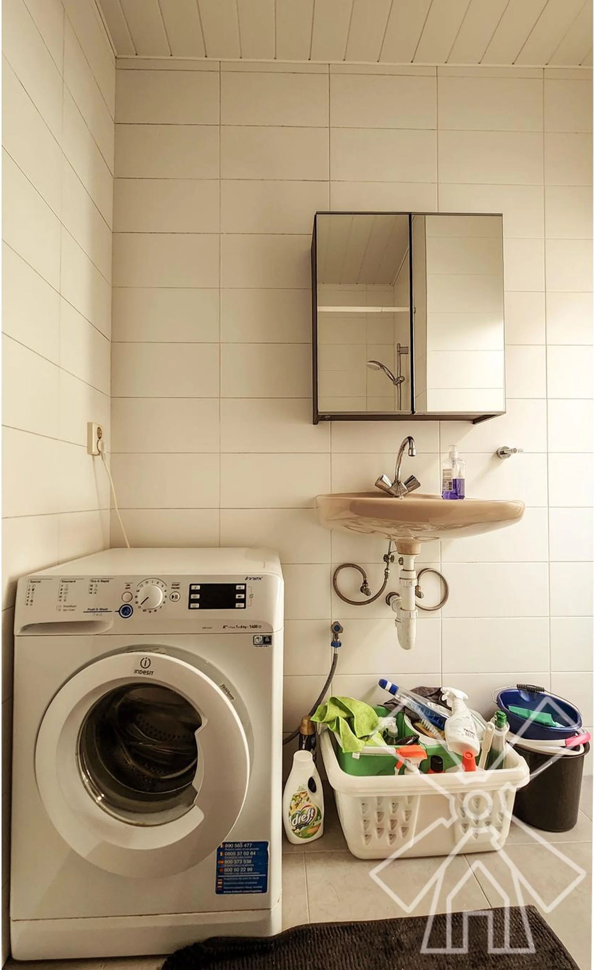 Foto van de Kamer gelegen aan de Lyonnetstraat in Den Haag