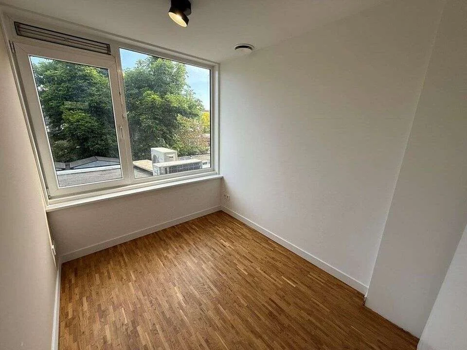 Foto van de Appartement gelegen aan de Sint Urbanusstraat in Amstelveen
