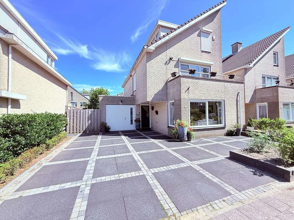 Foto van de Appartement gelegen aan de Bertus Aafjeslaan in Amstelveen
