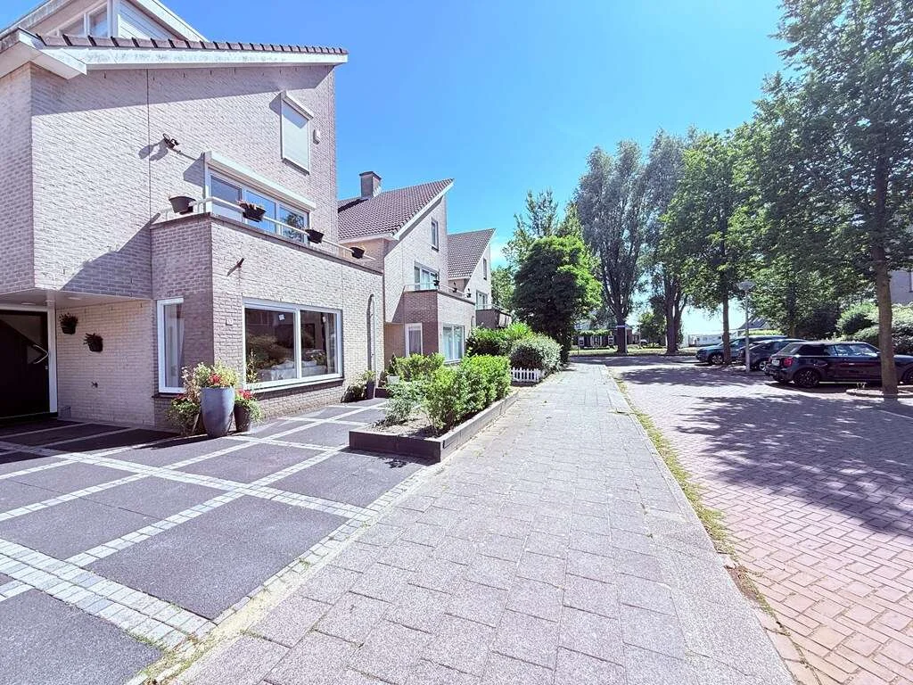 Foto van de Appartement gelegen aan de Bertus Aafjeslaan in Amstelveen