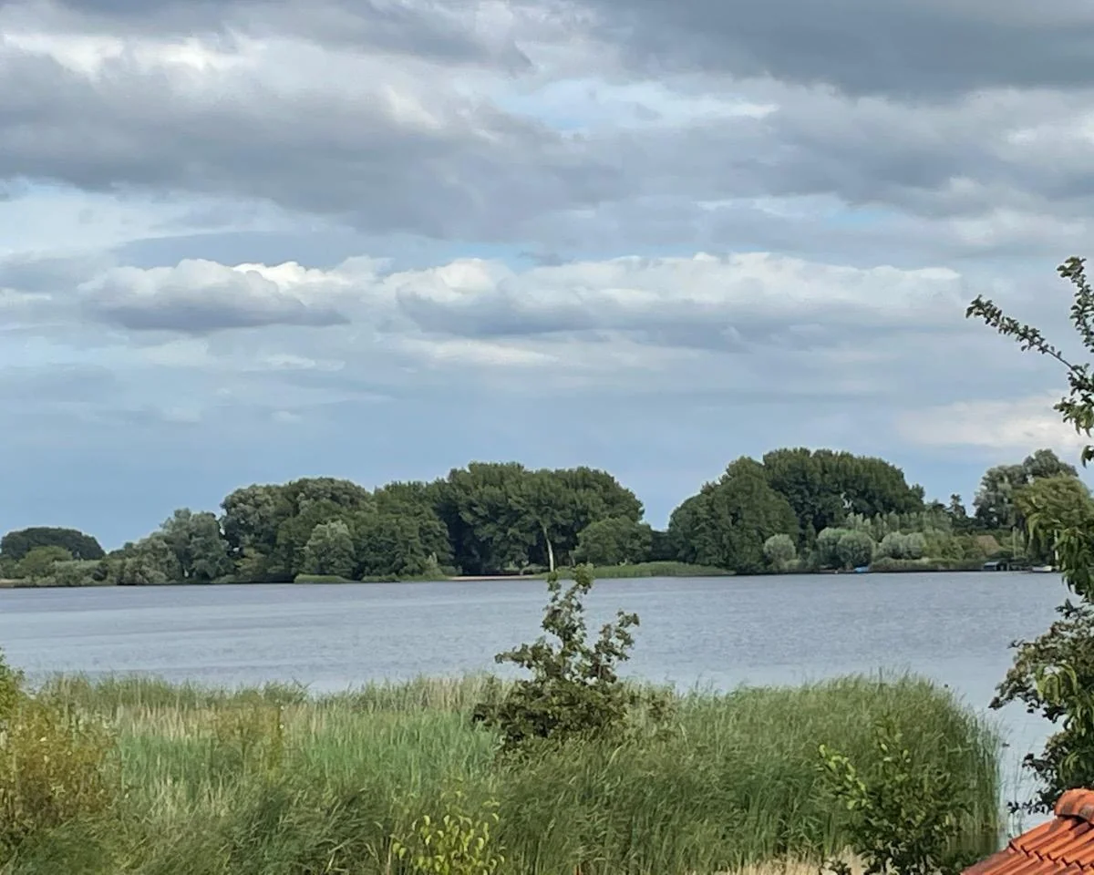 Foto van de Kamer gelegen aan de Maasdijk in Mijnsheerenland