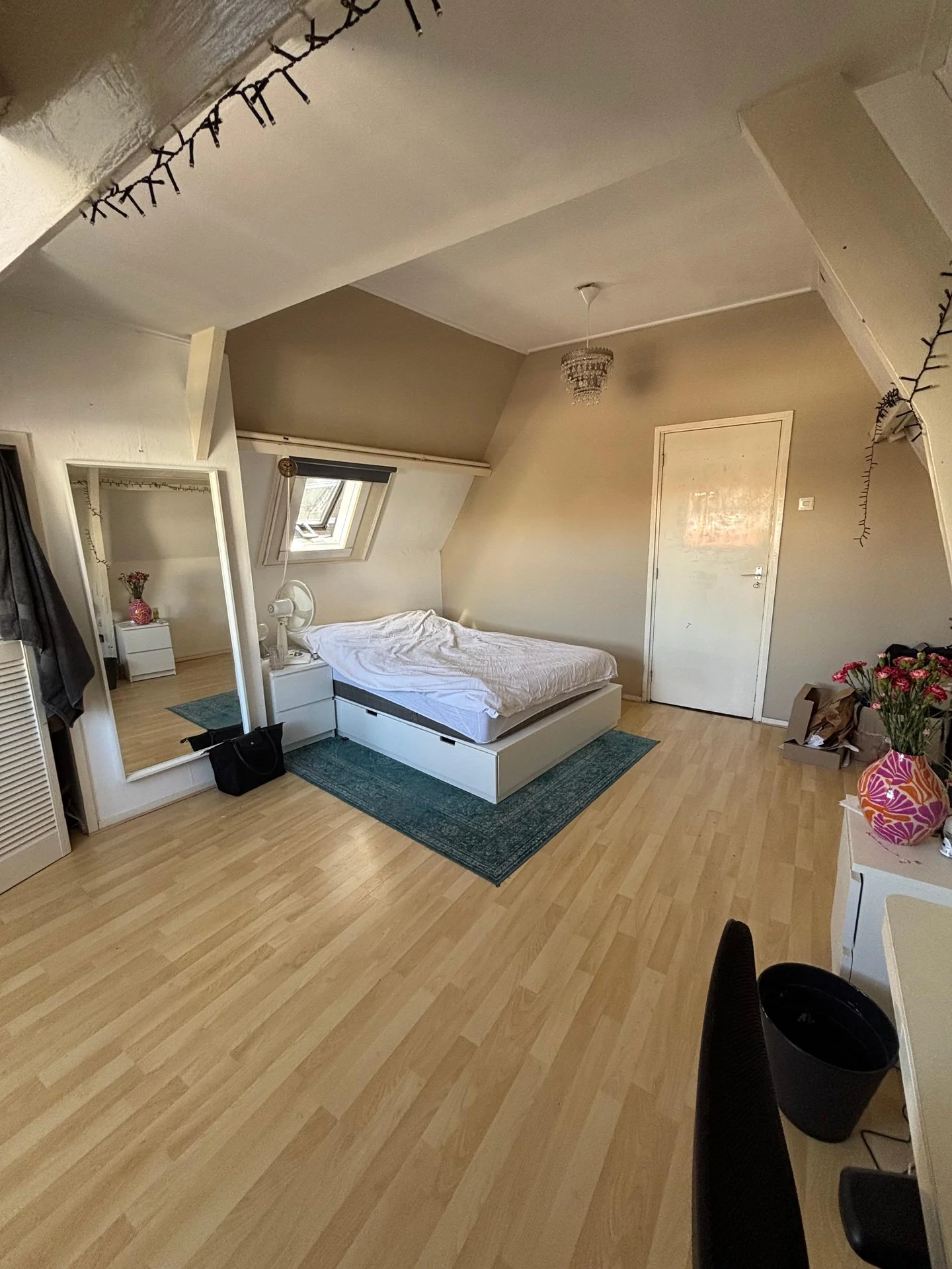 Foto van de Kamer gelegen aan de Pieter Huibertsgang in Leiden