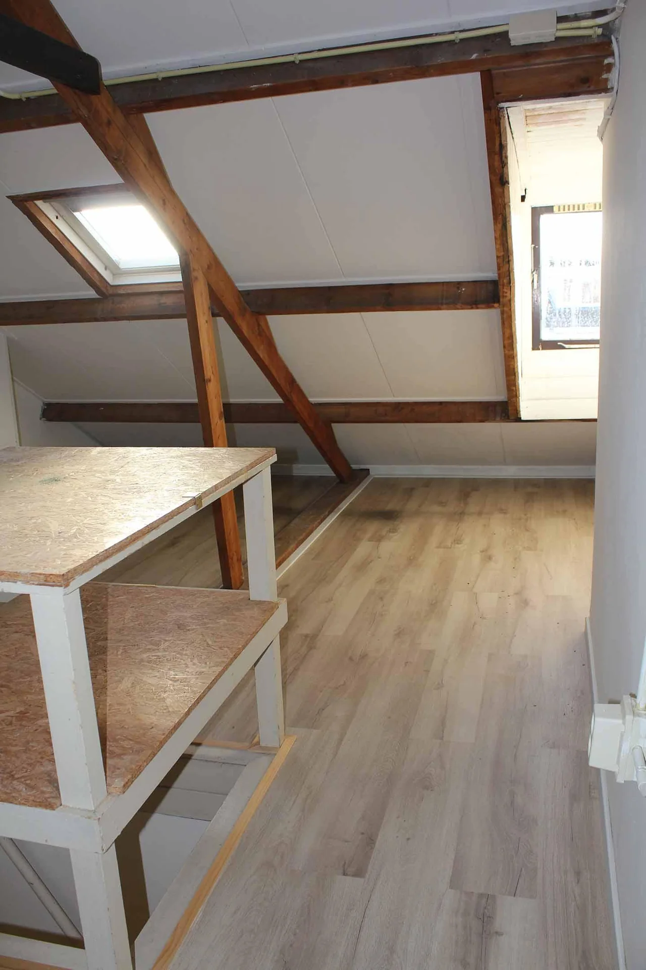 Foto van de Kamer gelegen aan de Nicolaas Ruychaverstraat in Utrecht