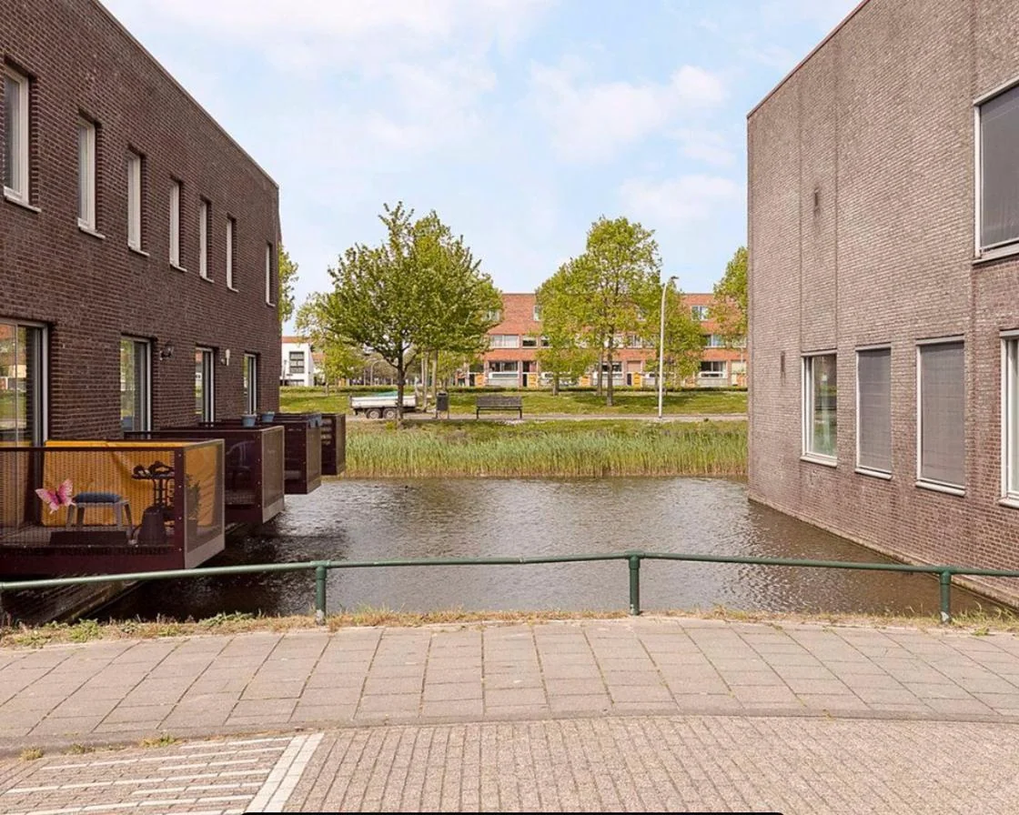 Foto van de Studio gelegen aan de Van der Woudendijk in Den Haag