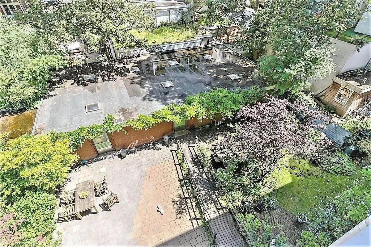 Foto van de Appartement gelegen aan de Bilderdijkkade in Amsterdam