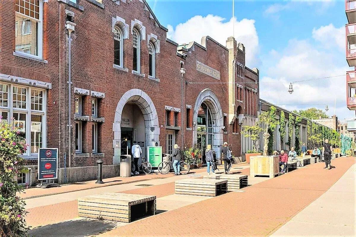 Foto van de Appartement gelegen aan de Bilderdijkkade in Amsterdam