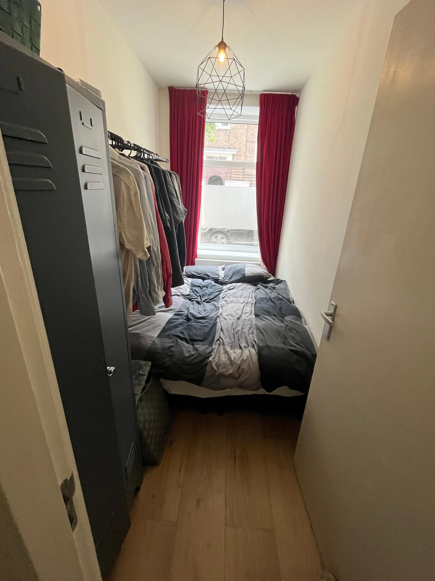 Foto van de Kamer gelegen aan de Van Speijkstraat in Amsterdam