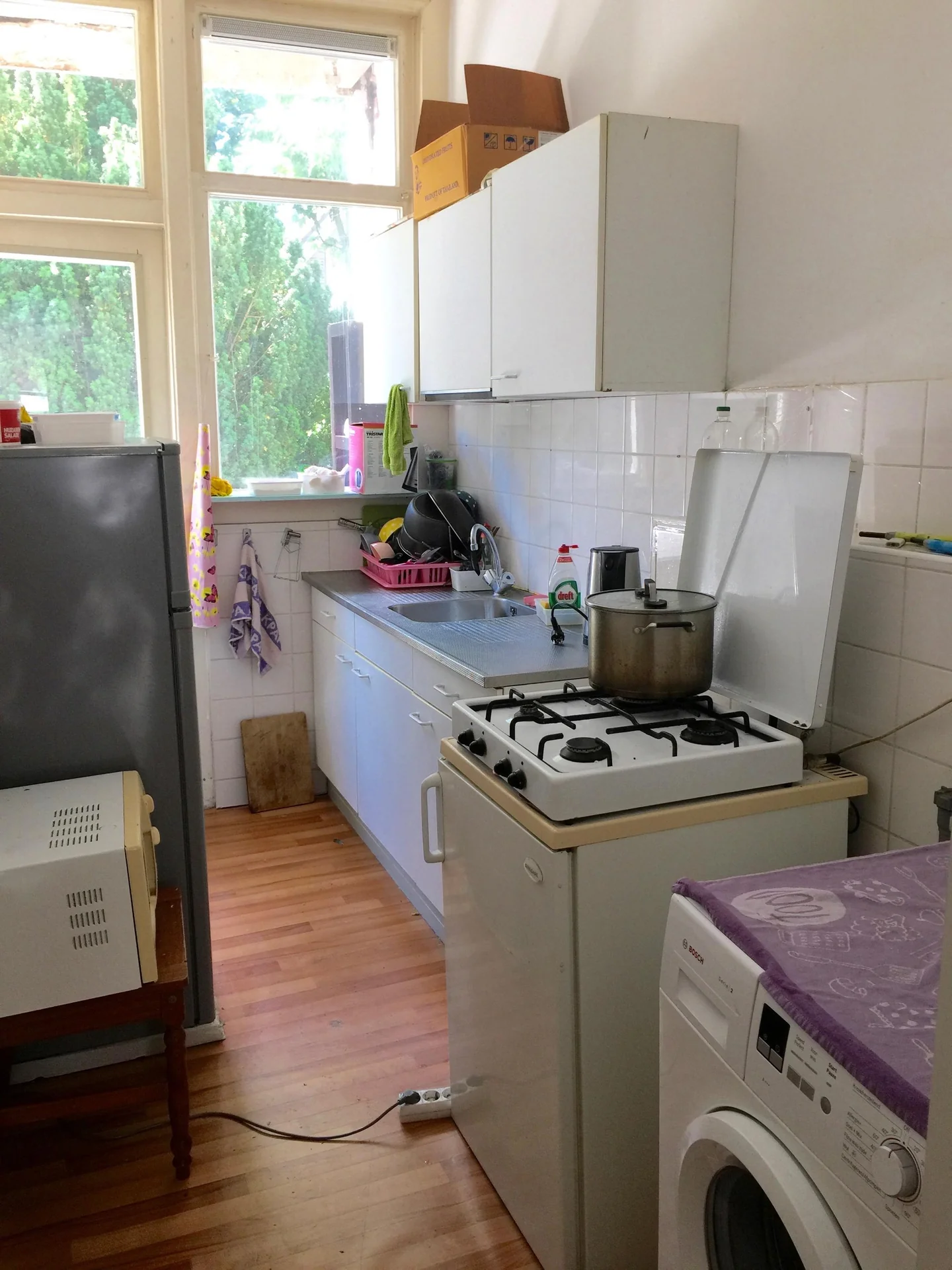 Foto van de Kamer gelegen aan de Louwerslootstraat in Rotterdam