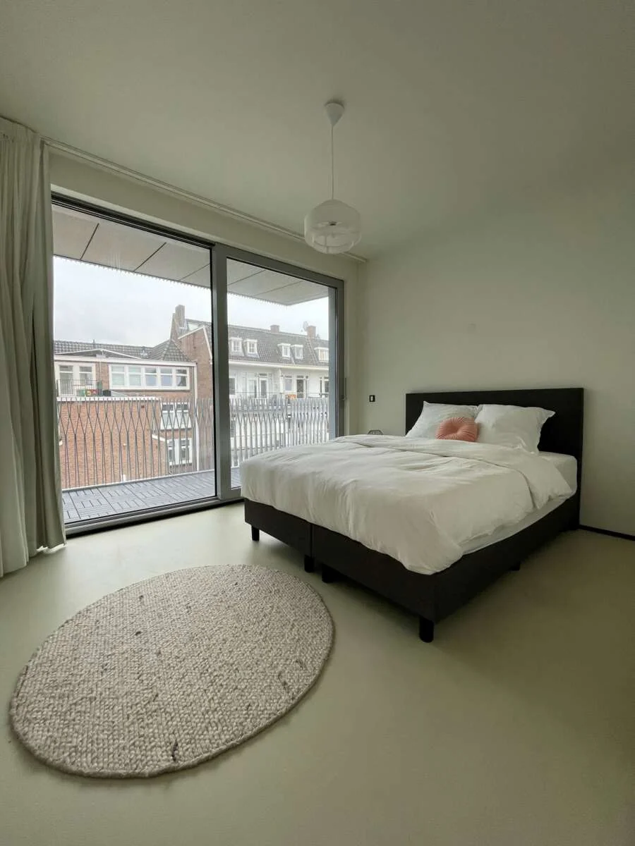 Foto van de Appartement gelegen aan de Valkenburgerstraat in Amsterdam