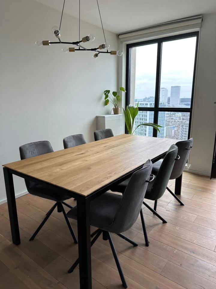 Foto van de Appartement gelegen aan de Blaak in Rotterdam