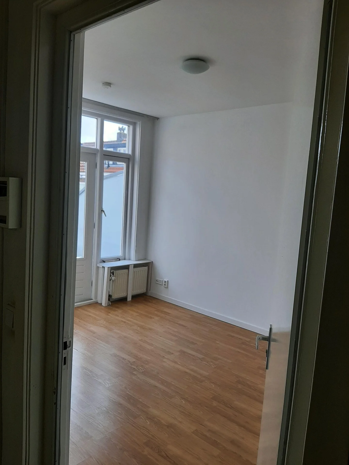 Foto van de Kamer gelegen aan de Jan Haringstraat in Haarlem