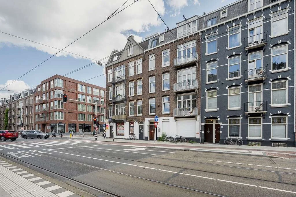 Foto van de Appartement gelegen aan de Admiraal De Ruijterweg in Amsterdam