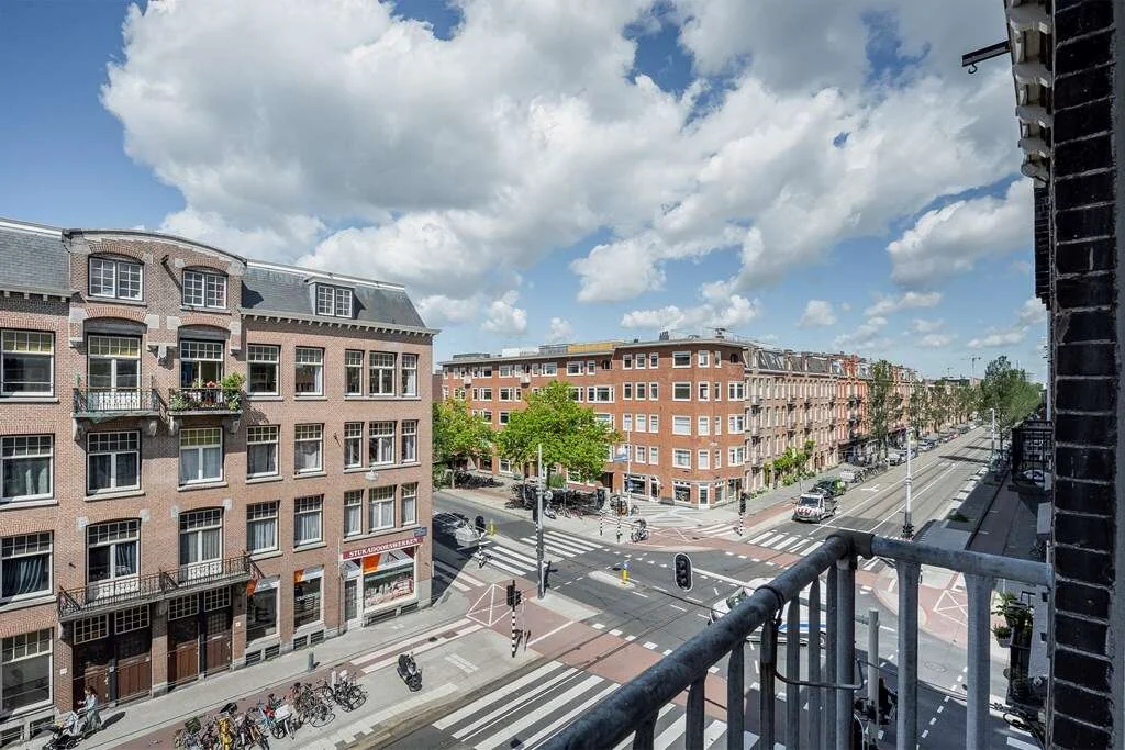 Foto van de Appartement gelegen aan de Admiraal De Ruijterweg in Amsterdam