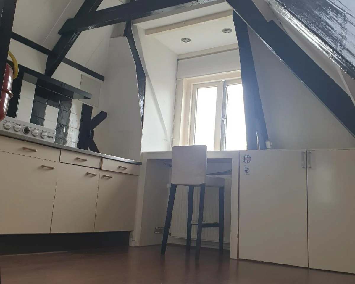 Foto van de Kamer gelegen aan de Van Sijsenstraat in Groningen