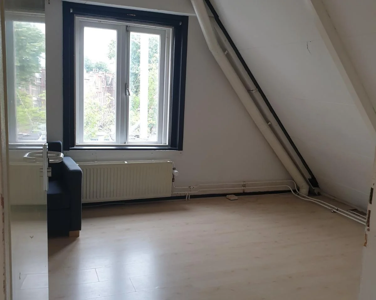 Foto van de Kamer gelegen aan de Van Sijsenstraat in Groningen