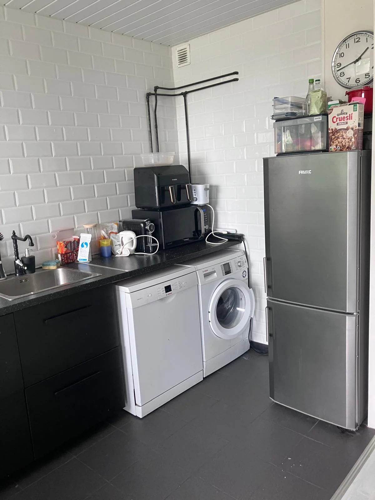 Foto van de Kamer gelegen aan de Frederik van Eedenplaats in Capelle aan den IJssel