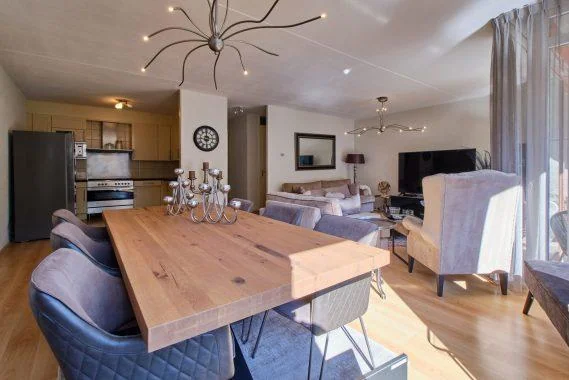 Foto van de Appartement gelegen aan de President Allendelaan in Amsterdam